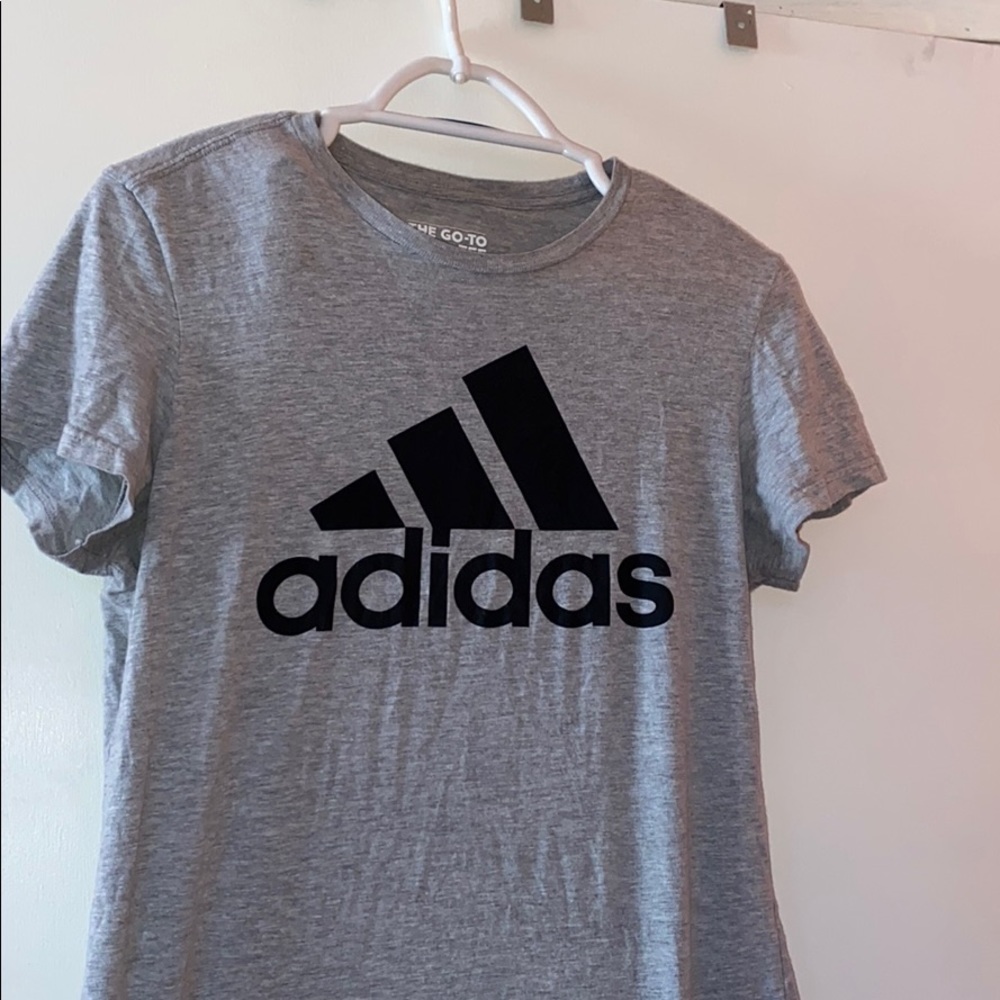 Women’s Adidas shirt